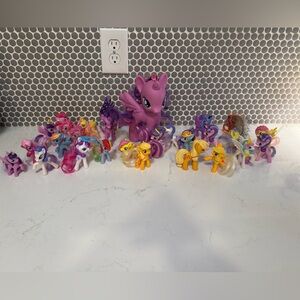 My Little Pony Purple and Multicolor Playset